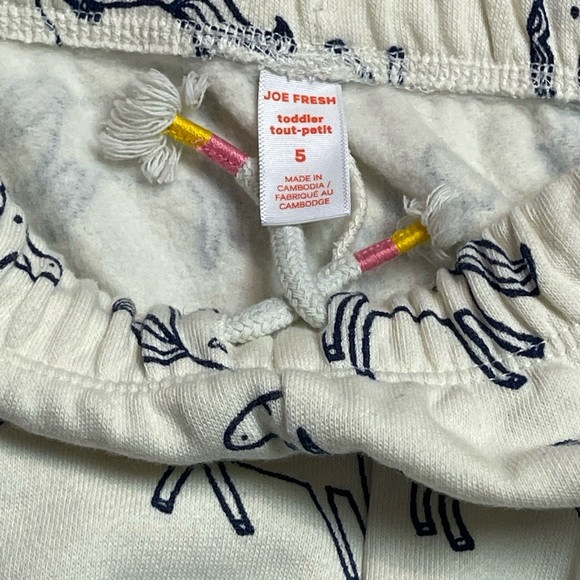 Unicorn 🦄 jogging pants 5T - Picture 4 of 7
